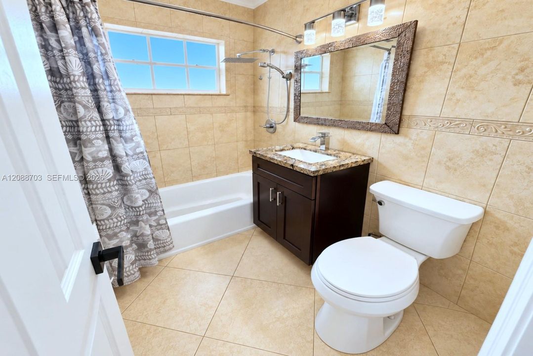 En Venta: $525,000 (3 camas, 2 baños, 1014 Pies cuadrados)