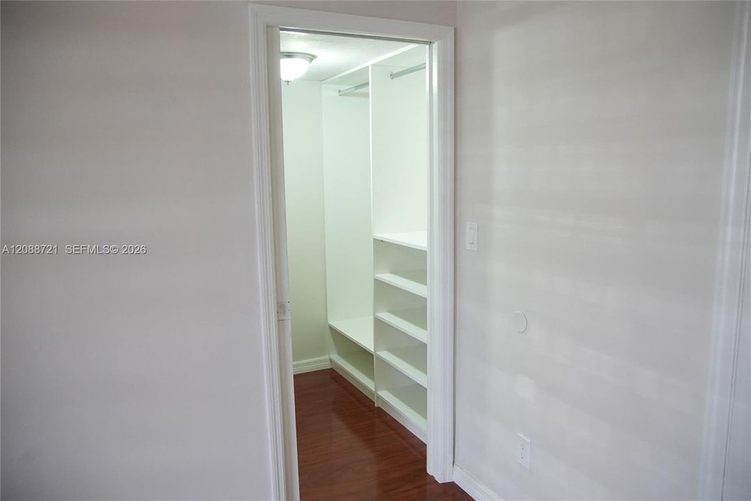 En Renta: $2,300 (2 camas, 2 baños, 1030 Pies cuadrados)