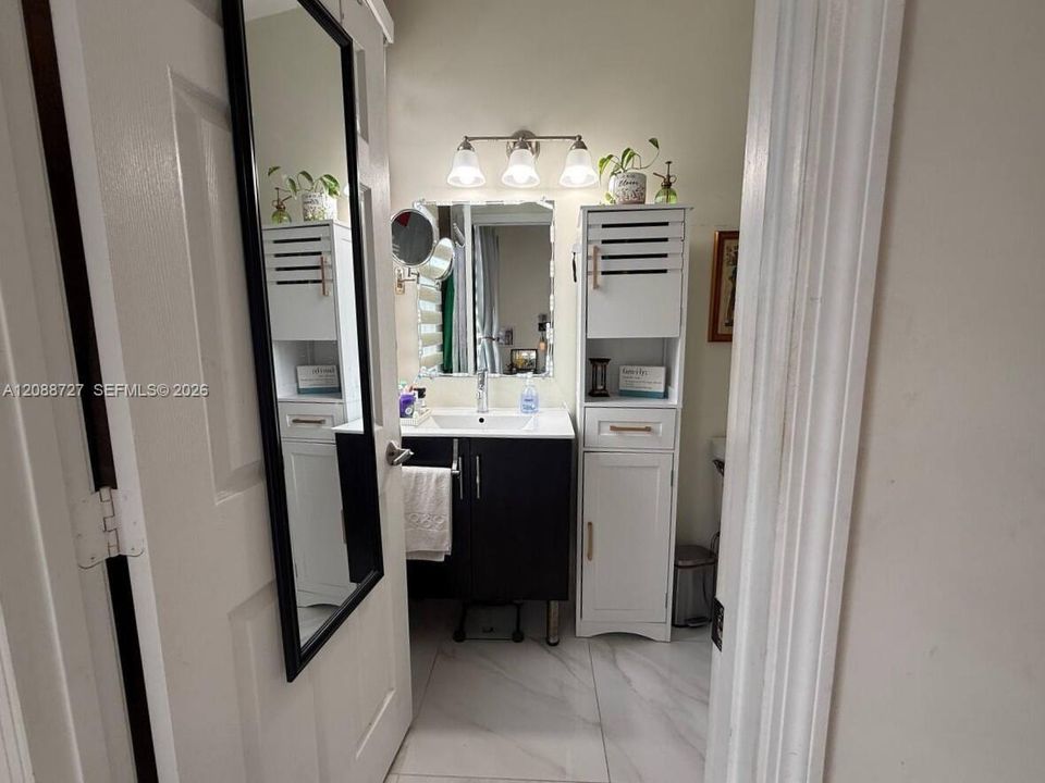 На продажу: $529,500 (4 спален, 3 ванн, 1665 Квадратных фут)