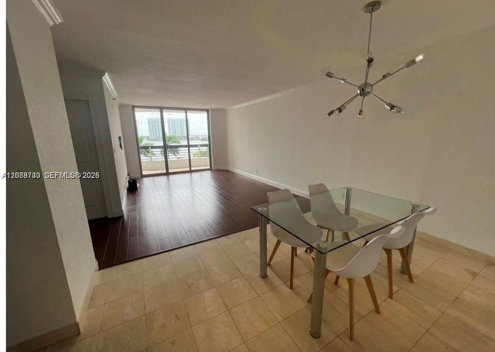 En Renta: $2,395 (1 camas, 1 baños, 753 Pies cuadrados)