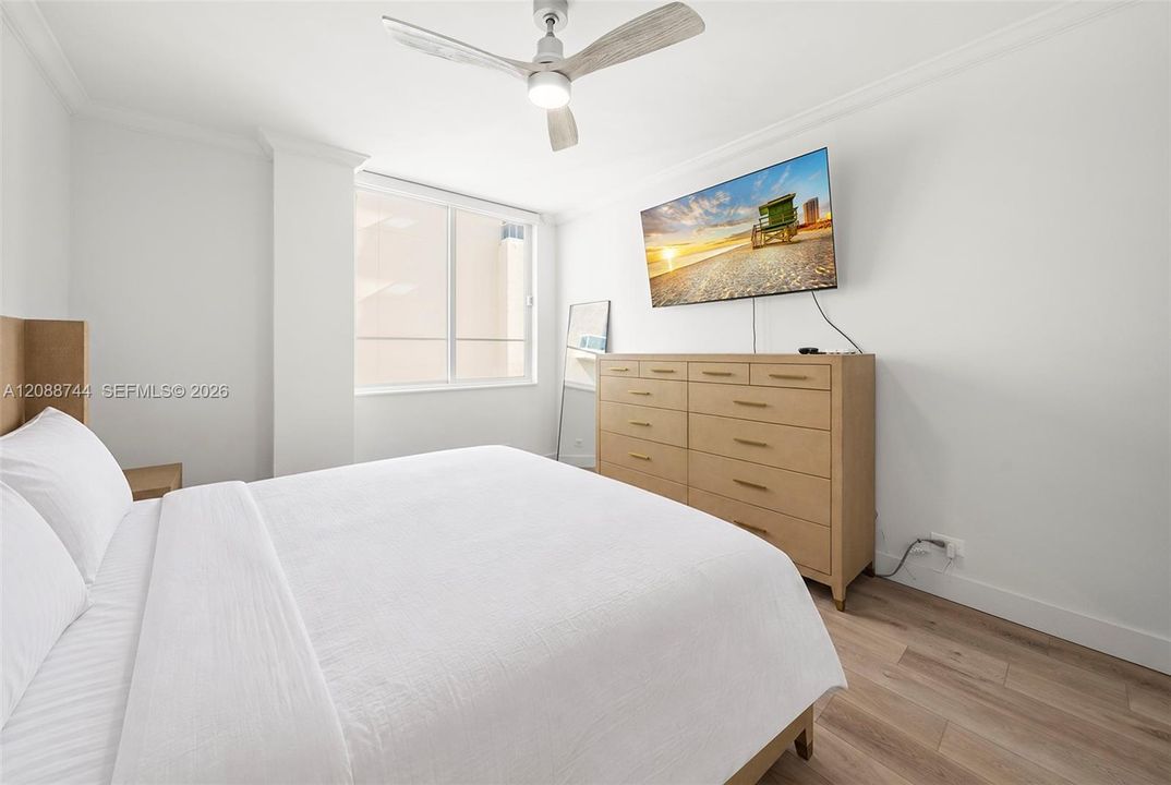 В аренду: $3,450 (2 спален, 1 ванн, 964 Квадратных фут)