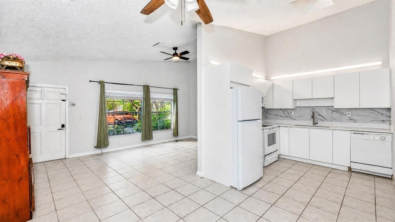 09_11281_NW_39th_St_Other_16x9