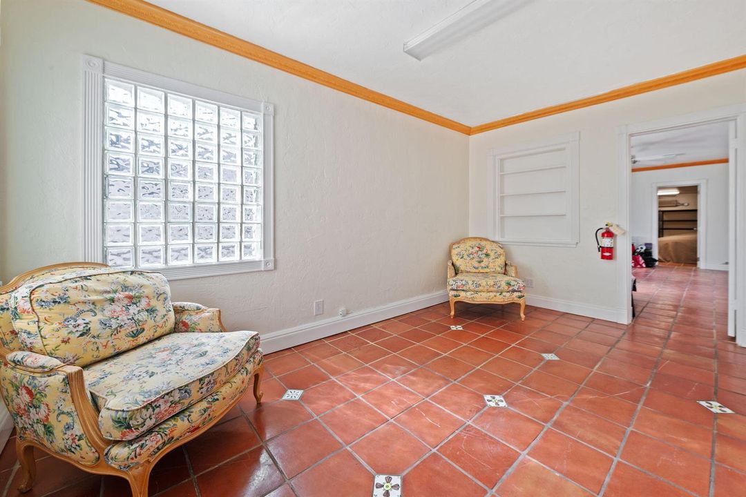 17-web-or-mls-1901-se-4th-ave