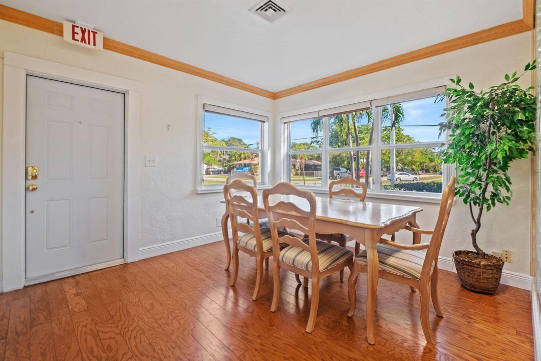 5-web-or-mls-1901-se-4th-ave