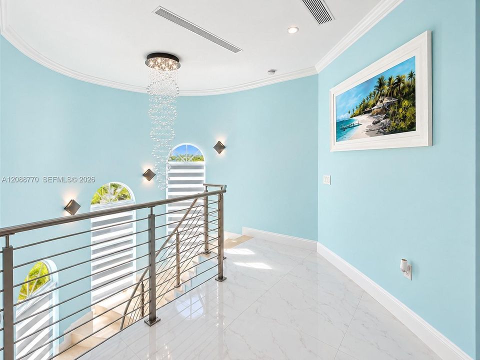 En Venta: $5,499,000 (6 camas, 5 baños, 4010 Pies cuadrados)