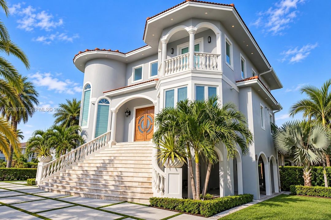 En Venta: $5,499,000 (6 camas, 5 baños, 4010 Pies cuadrados)