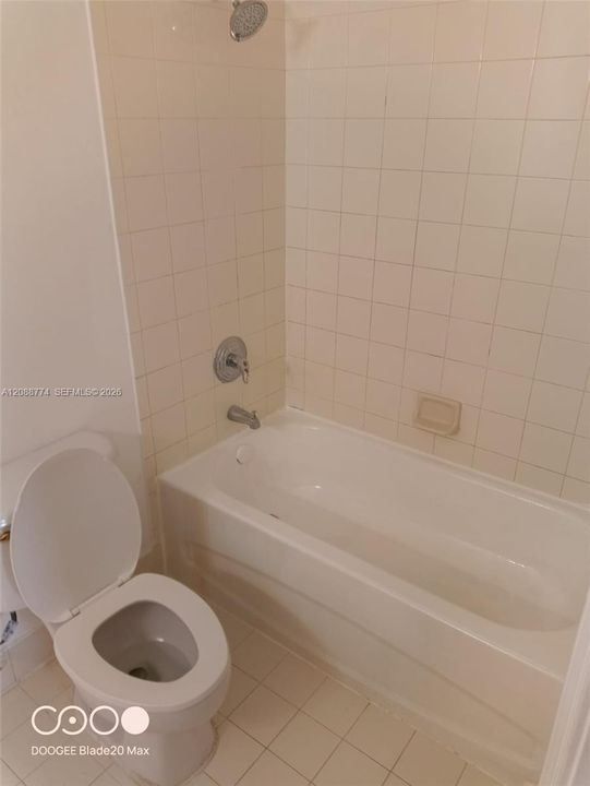 В аренду: $2,250 (3 спален, 2 ванн, 999 Квадратных фут)