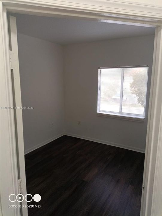 В аренду: $2,250 (3 спален, 2 ванн, 999 Квадратных фут)