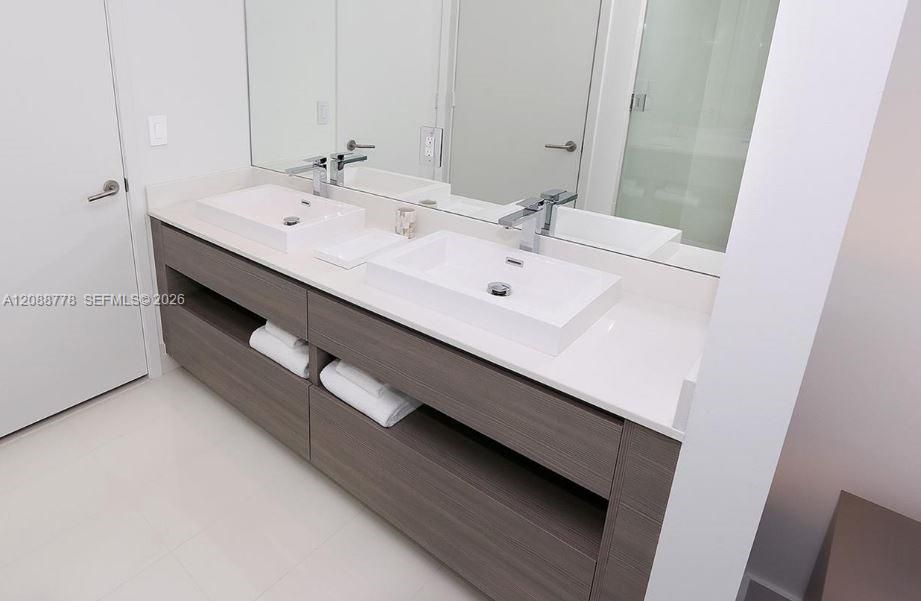 En Renta: $4,300 (2 camas, 2 baños, 1107 Pies cuadrados)