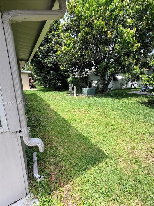 En Venta: $250,000 (2 camas, 1 baños, 1147 Pies cuadrados)