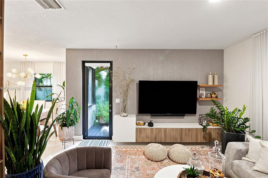 For Sale: $695,000 (3 beds, 2 baths, 1848 Square Feet)