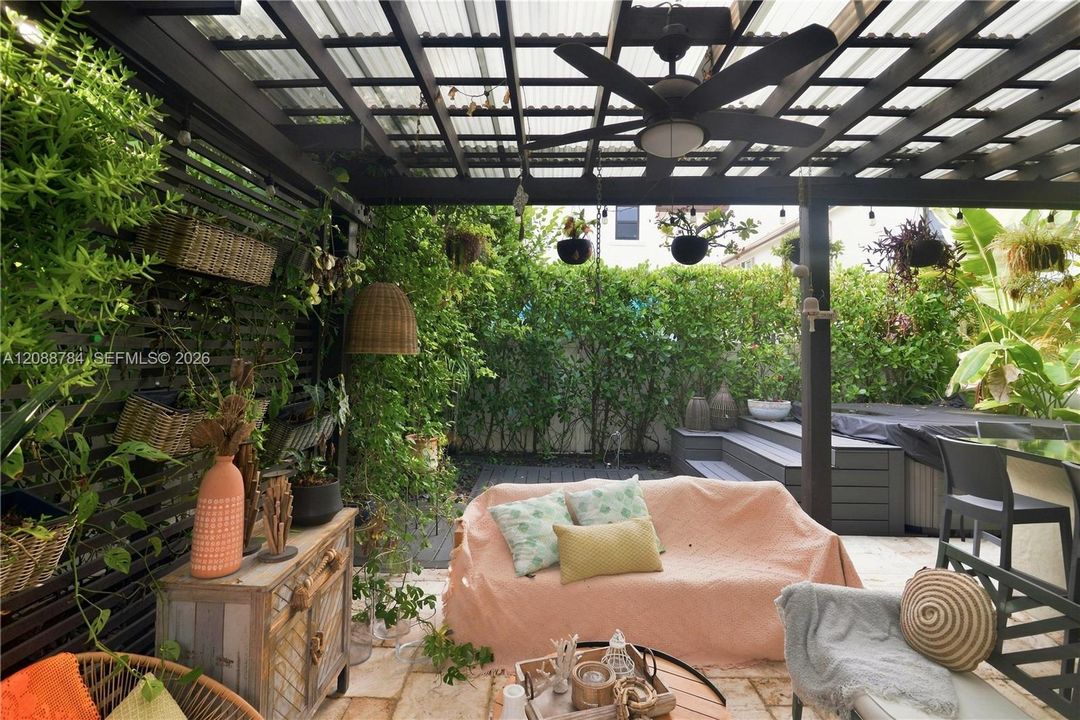 For Sale: $695,000 (3 beds, 2 baths, 1848 Square Feet)