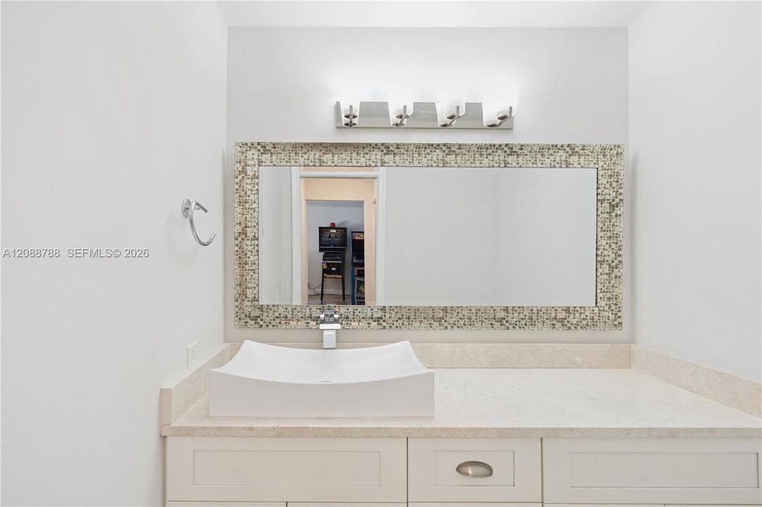 Powder room