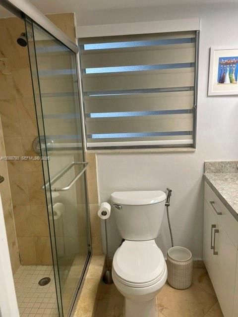 В аренду: $2,300 (2 спален, 2 ванн, 1075 Квадратных фут)