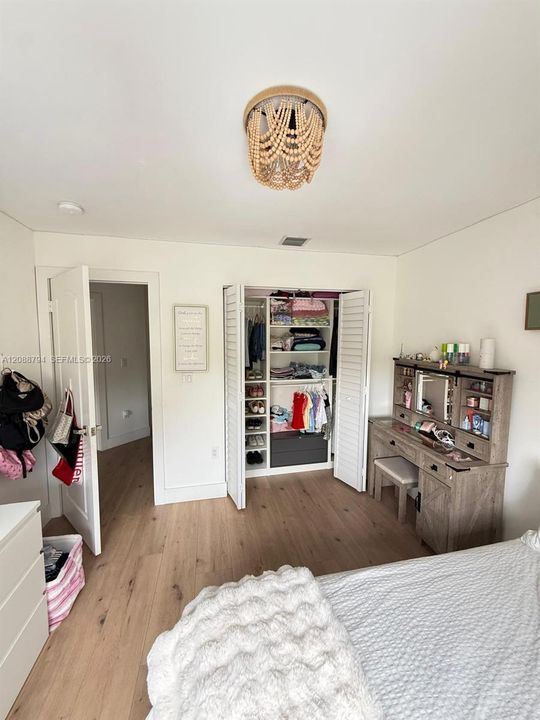 В аренду: $5,950 (5 спален, 3 ванн, 2154 Квадратных фут)