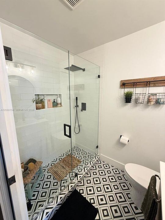 В аренду: $5,950 (5 спален, 3 ванн, 2154 Квадратных фут)