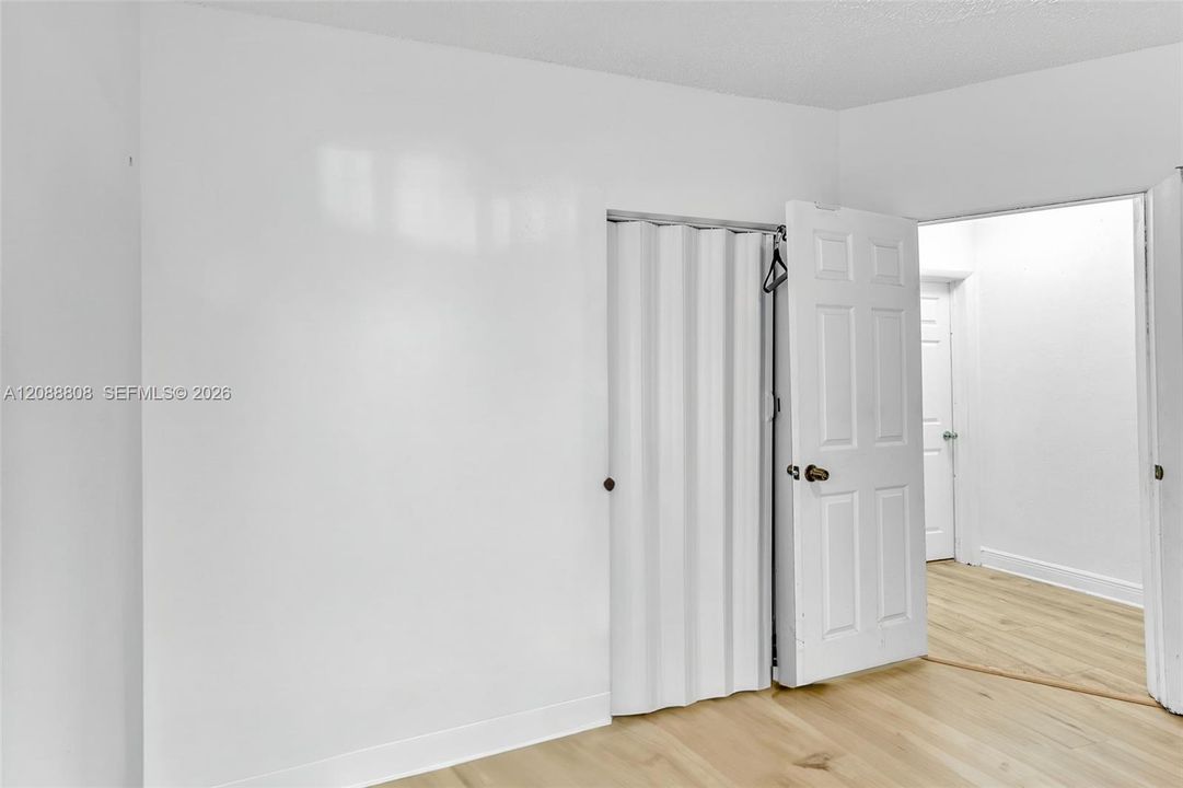 En Venta: $449,000 (3 camas, 2 baños, 1454 Pies cuadrados)