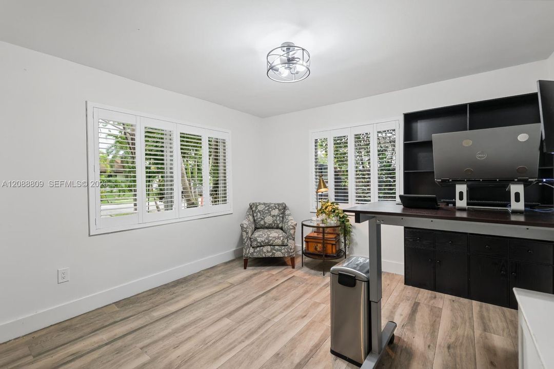 For Sale: $879,000 (4 beds, 2 baths, 1767 Square Feet)