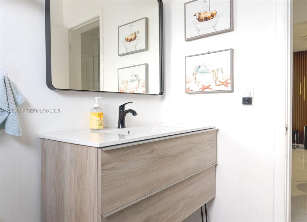 En Venta: $507,000 (2 camas, 2 baños, 1314 Pies cuadrados)