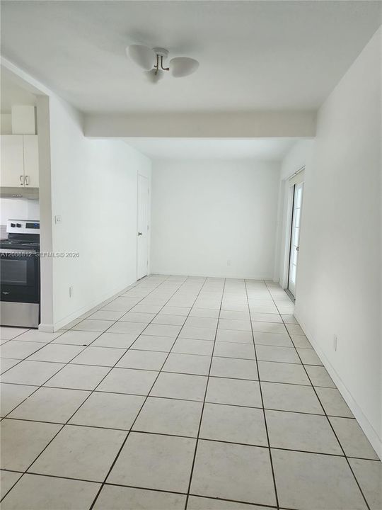 For Rent: $4,100 (3 beds, 2 baths, 1685 Square Feet)