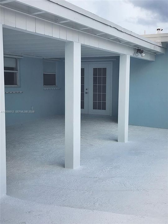For Rent: $4,100 (3 beds, 2 baths, 1685 Square Feet)