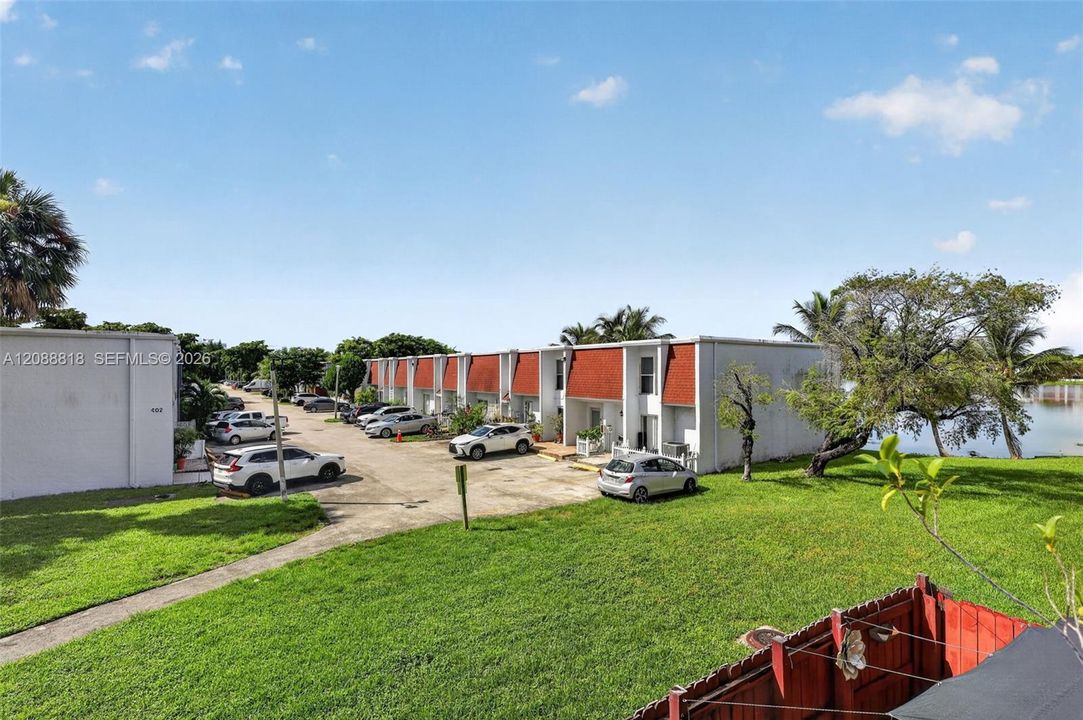 For Rent: $2,600 (3 beds, 2 baths, 1545 Square Feet)