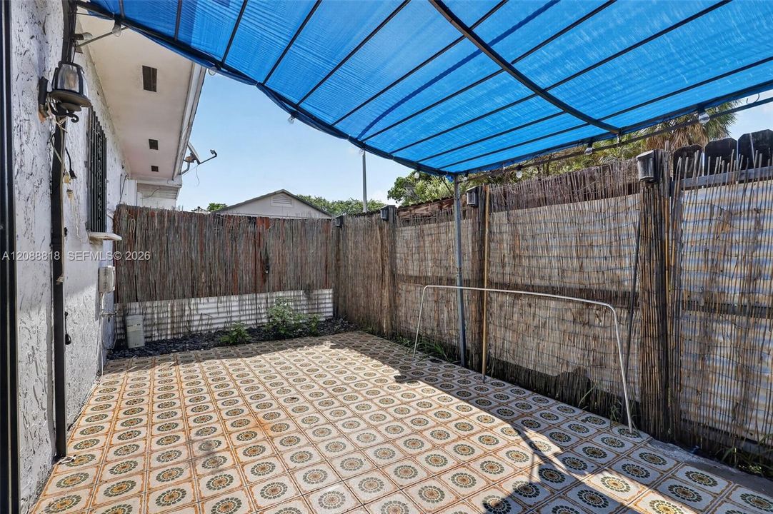 For Rent: $2,600 (3 beds, 2 baths, 1545 Square Feet)