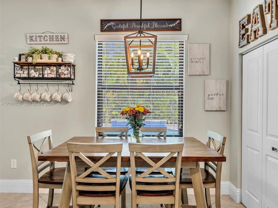 For Sale: $964,900 (5 beds, 2 baths, 3266 Square Feet)