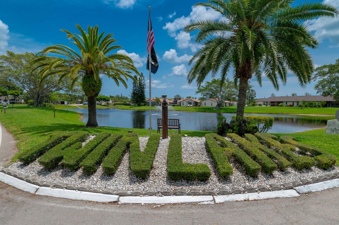 Twin Lakes Community