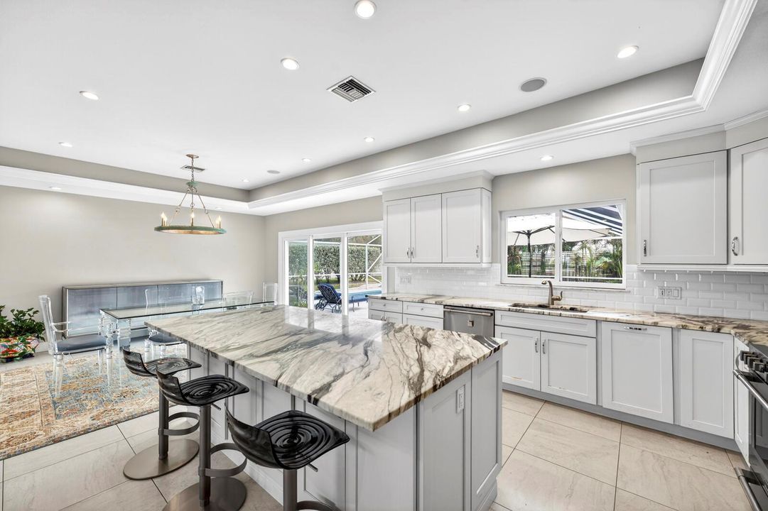965 Beacon Lane-11