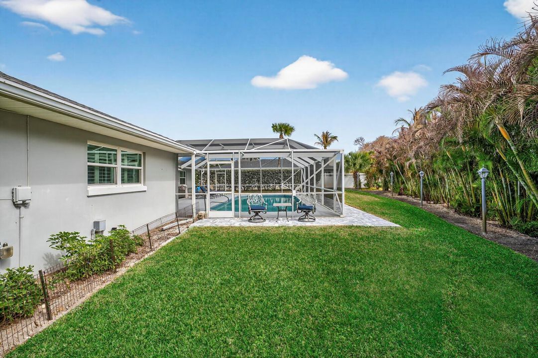 965 Beacon Lane-28