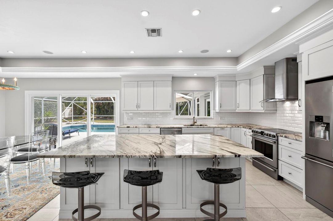 965 Beacon Lane-10