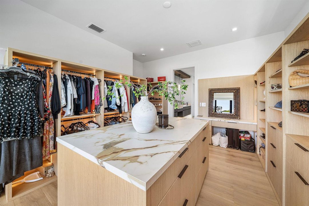 1030 NE 2nd Terrace (50)