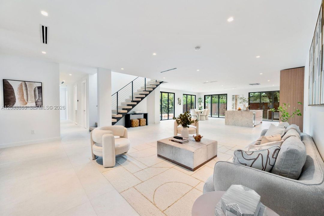 En Venta: $2,850,000 (4 camas, 5 baños, 3661 Pies cuadrados)