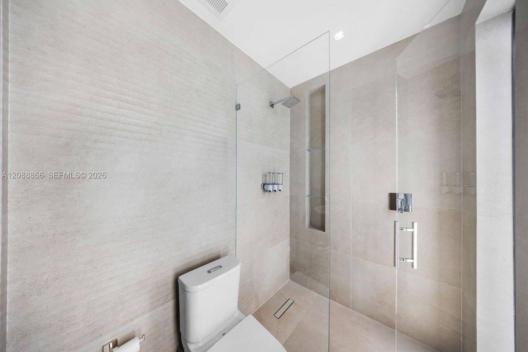 En Venta: $2,850,000 (4 camas, 5 baños, 3661 Pies cuadrados)
