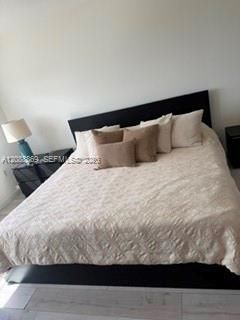 В аренду: $4,000 (1 спален, 1 ванн, 825 Квадратных фут)