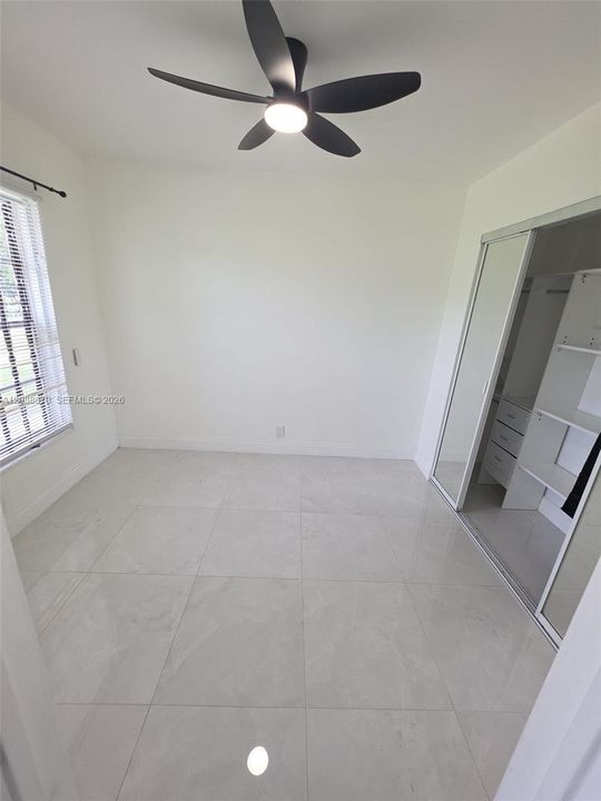 For Rent: $2,280 (2 beds, 1 baths, 952 Square Feet)