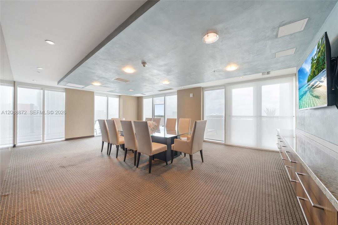 На продажу: $395,000 (1 спален, 1 ванн, 780 Квадратных фут)