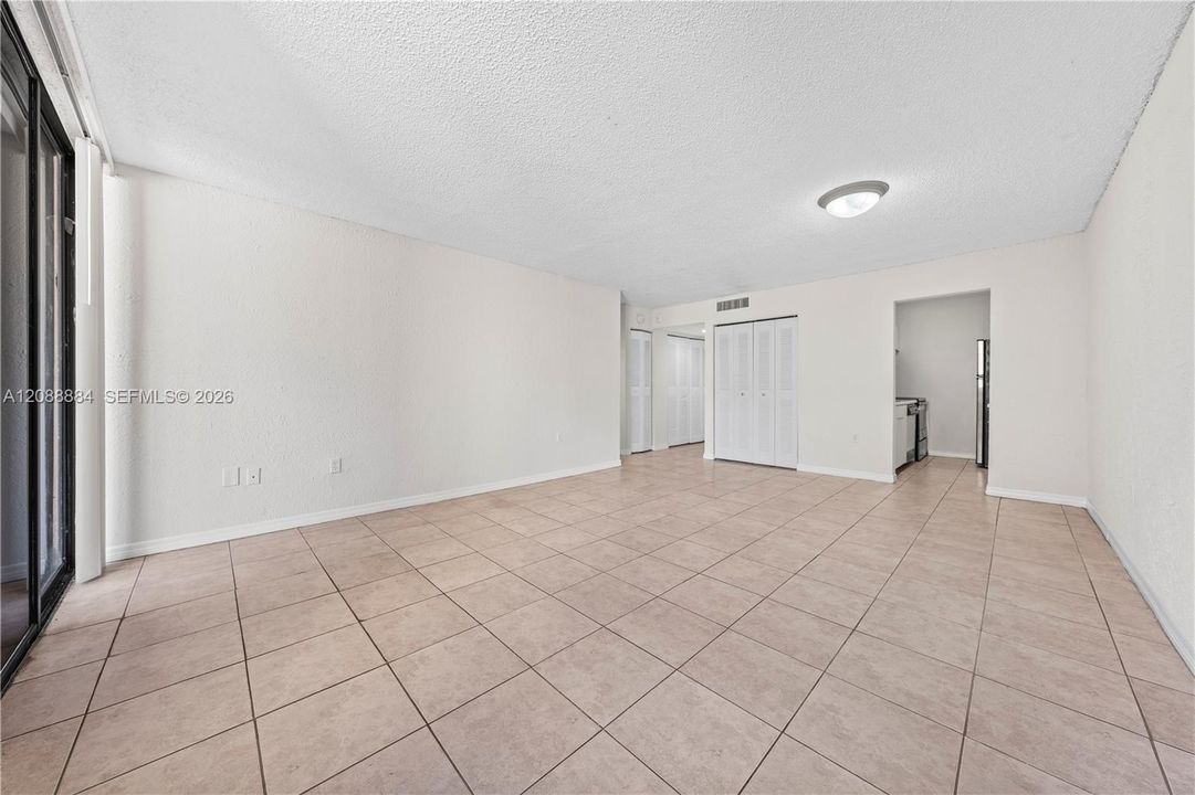 En Venta: $190,000 (1 camas, 1 baños, 725 Pies cuadrados)