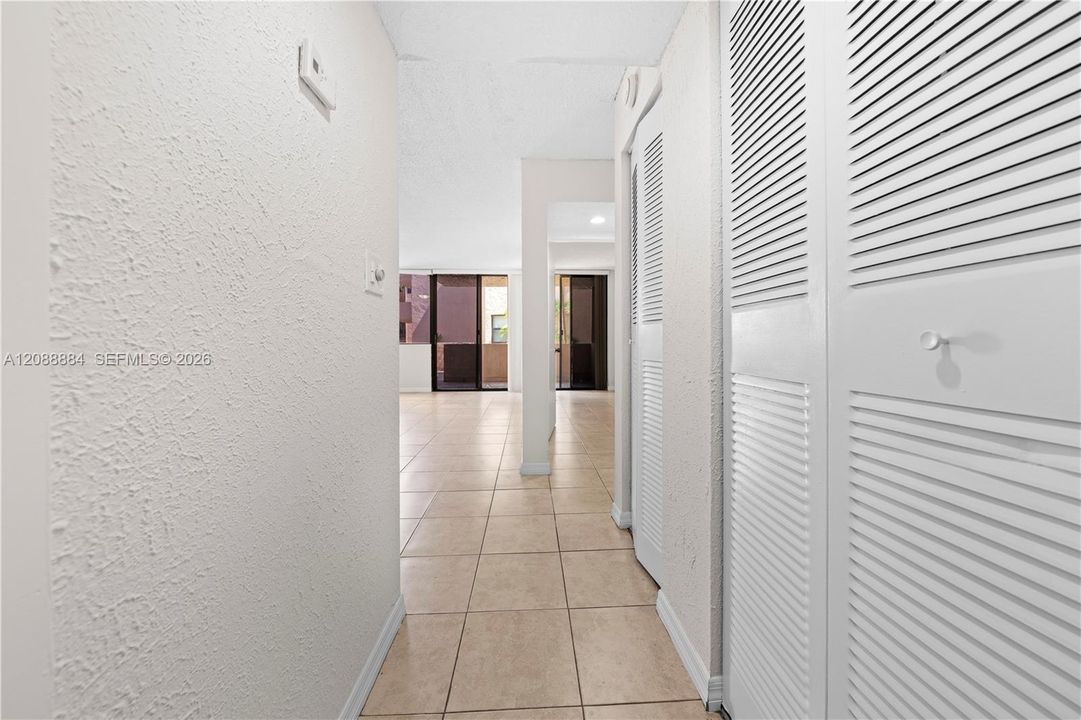 En Venta: $190,000 (1 camas, 1 baños, 725 Pies cuadrados)