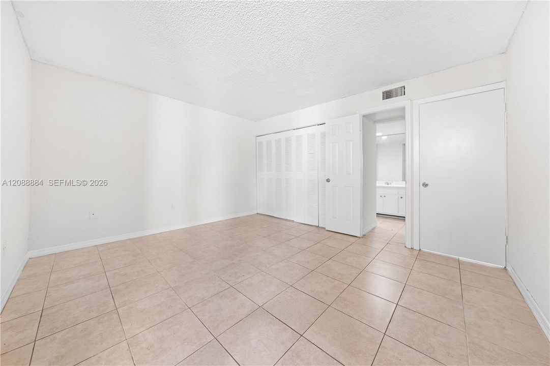 En Venta: $190,000 (1 camas, 1 baños, 725 Pies cuadrados)