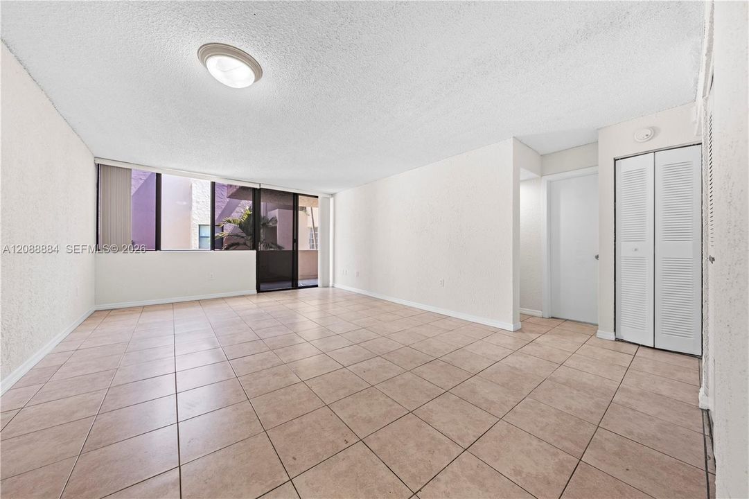En Venta: $190,000 (1 camas, 1 baños, 725 Pies cuadrados)