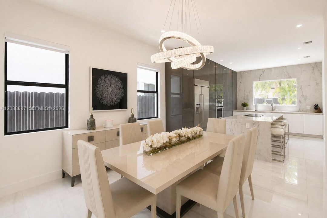 For Sale: $1,300,000 (4 beds, 3 baths, 2878 Square Feet)