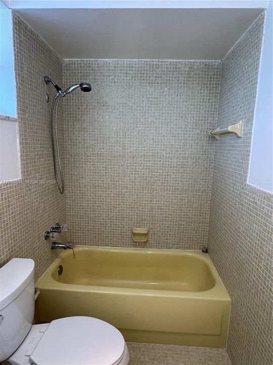 En Venta: $319,000 (2 camas, 2 baños, 1098 Pies cuadrados)