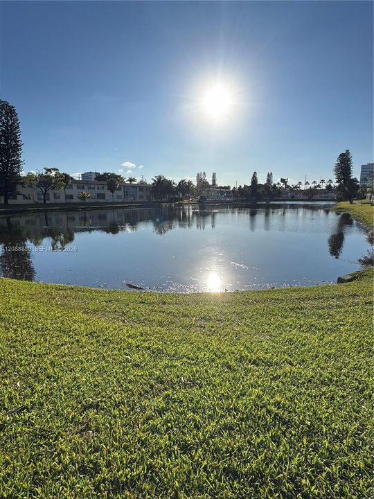 En Venta: $319,000 (2 camas, 2 baños, 1098 Pies cuadrados)