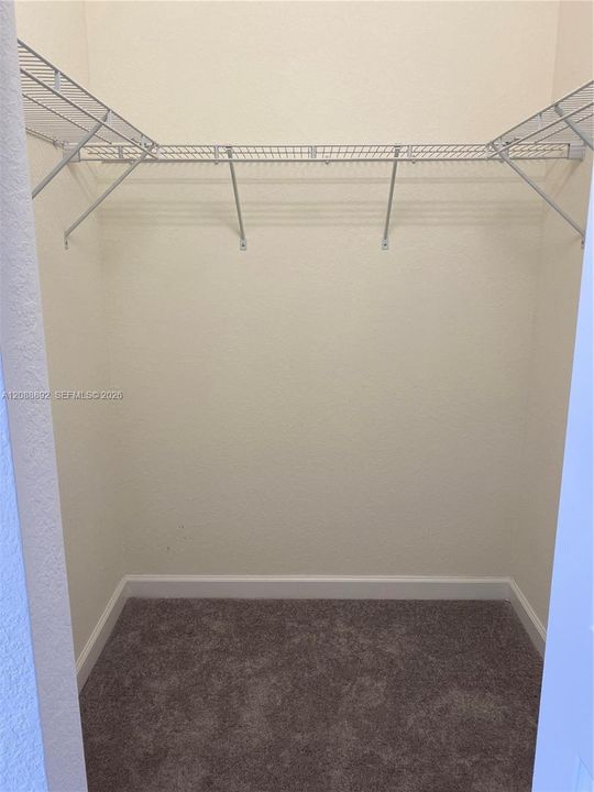 En Renta: $2,990 (3 camas, 2 baños, 1412 Pies cuadrados)