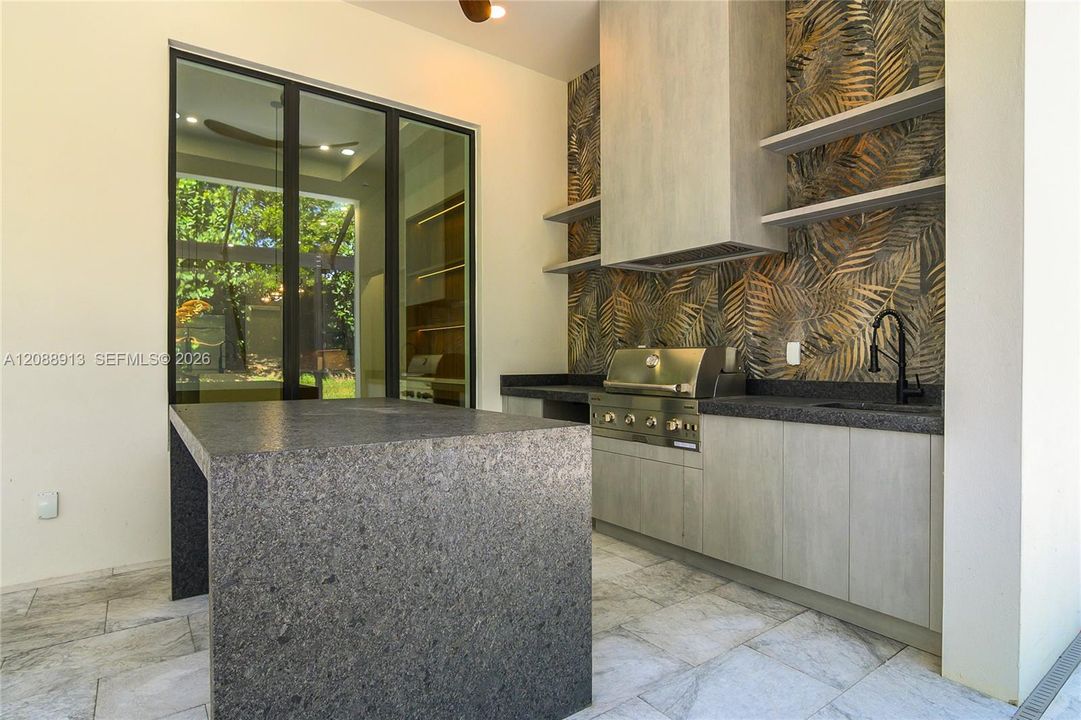 En Venta: $2,195,000 (5 camas, 4 baños, 0 Pies cuadrados)
