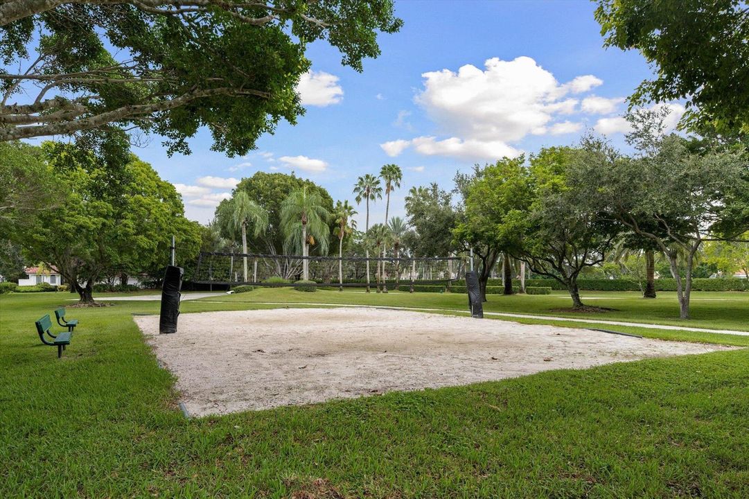 66-2647 Edgewater Dr, Weston-24