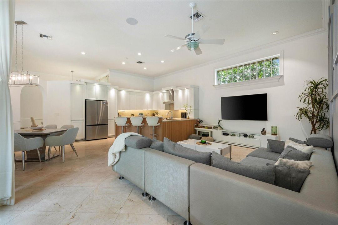 20-2647 Edgewater Dr, Weston-34