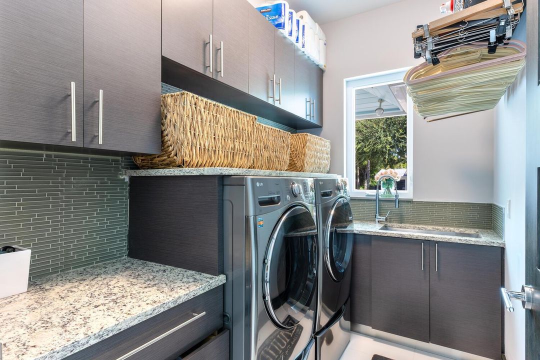 206 Arlington Rd West Palm-large-025-015